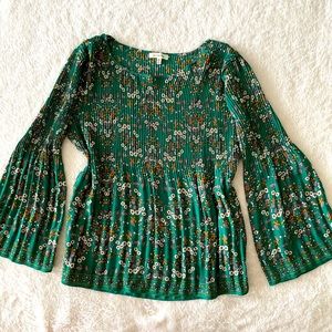 Forest green and flower ruffle blouse